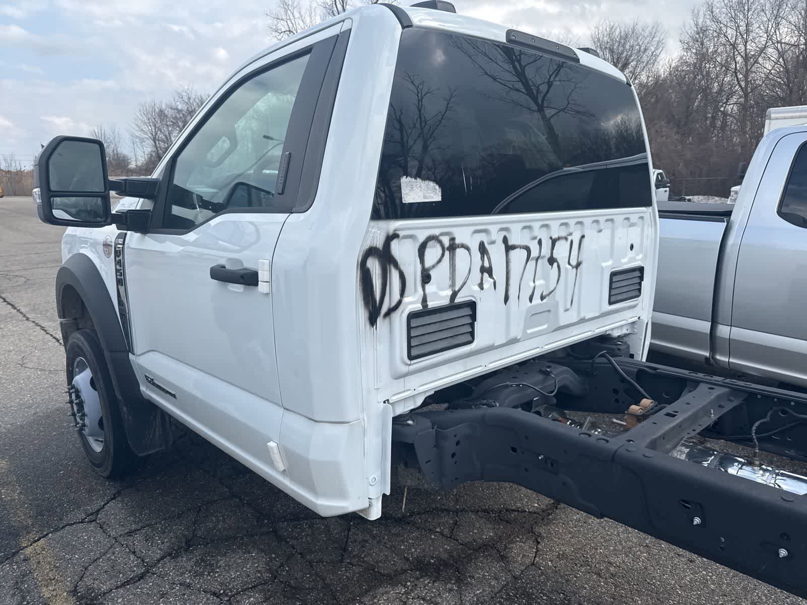New 2023 Ford F450 XLT w/ XLT Value Package image 4