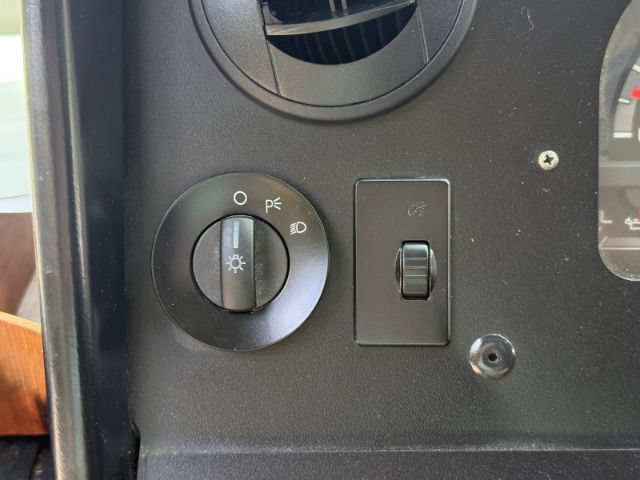 Used 2014 Ford E-350 and Econoline 350 Super Duty w/ A/C Prep Package RWD image 13
