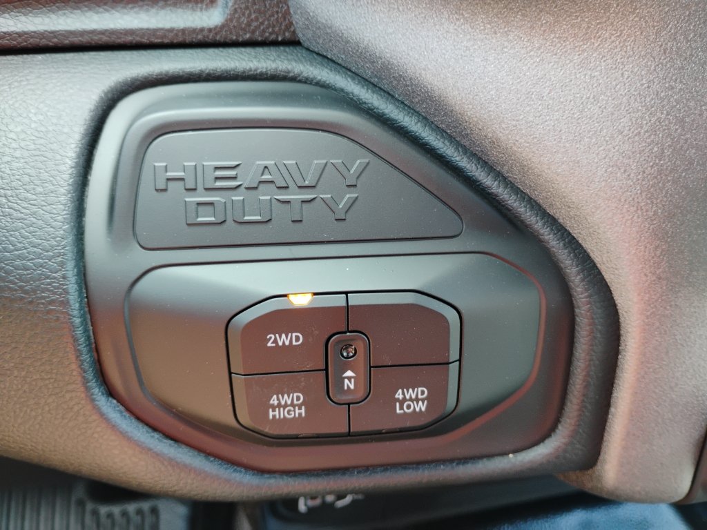 New 2026 RAM 2500 Tradesman AWD/4WD image 32