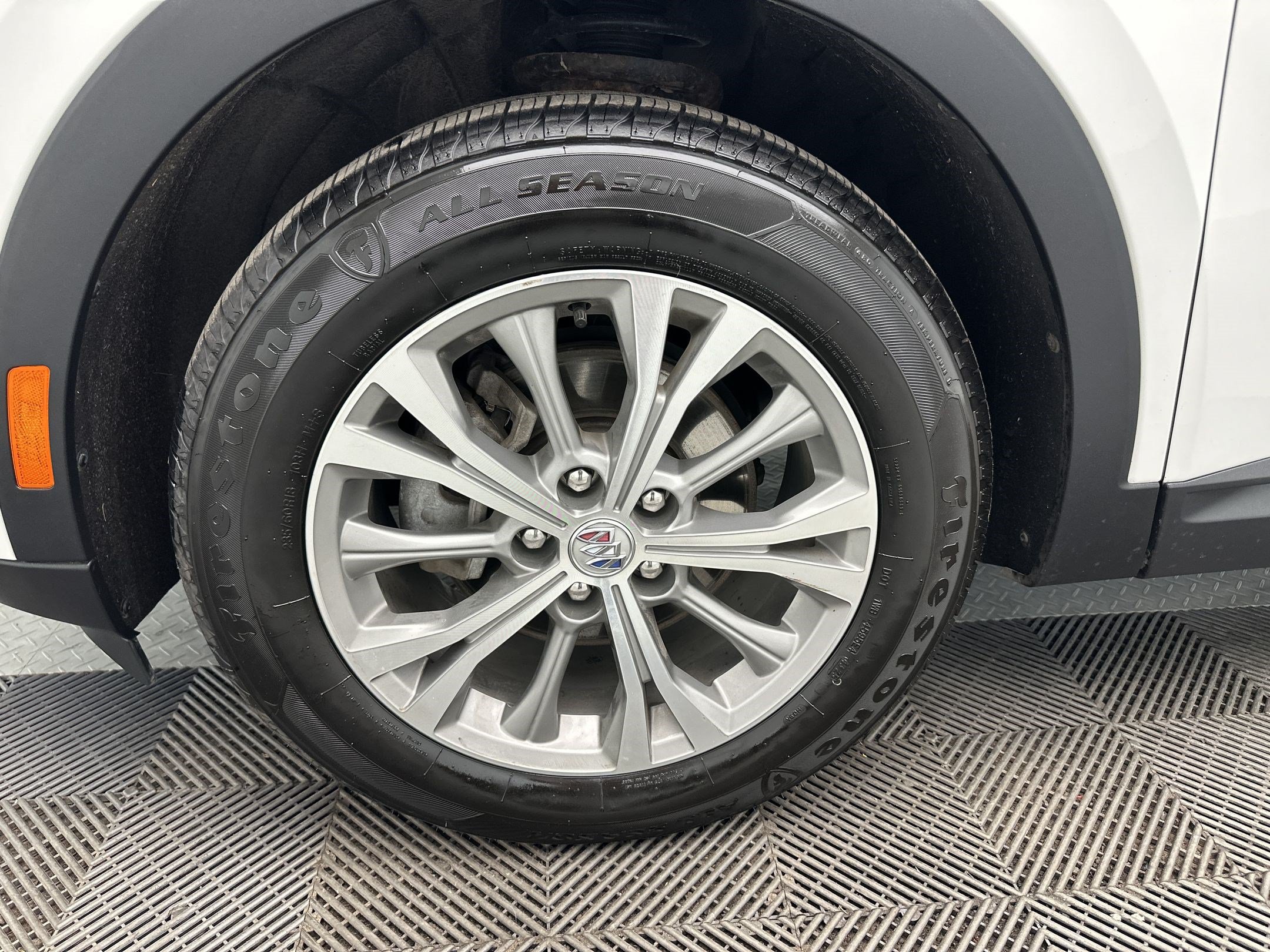 Certified 2023 Buick Envision Preferred AWD/4WD image 11