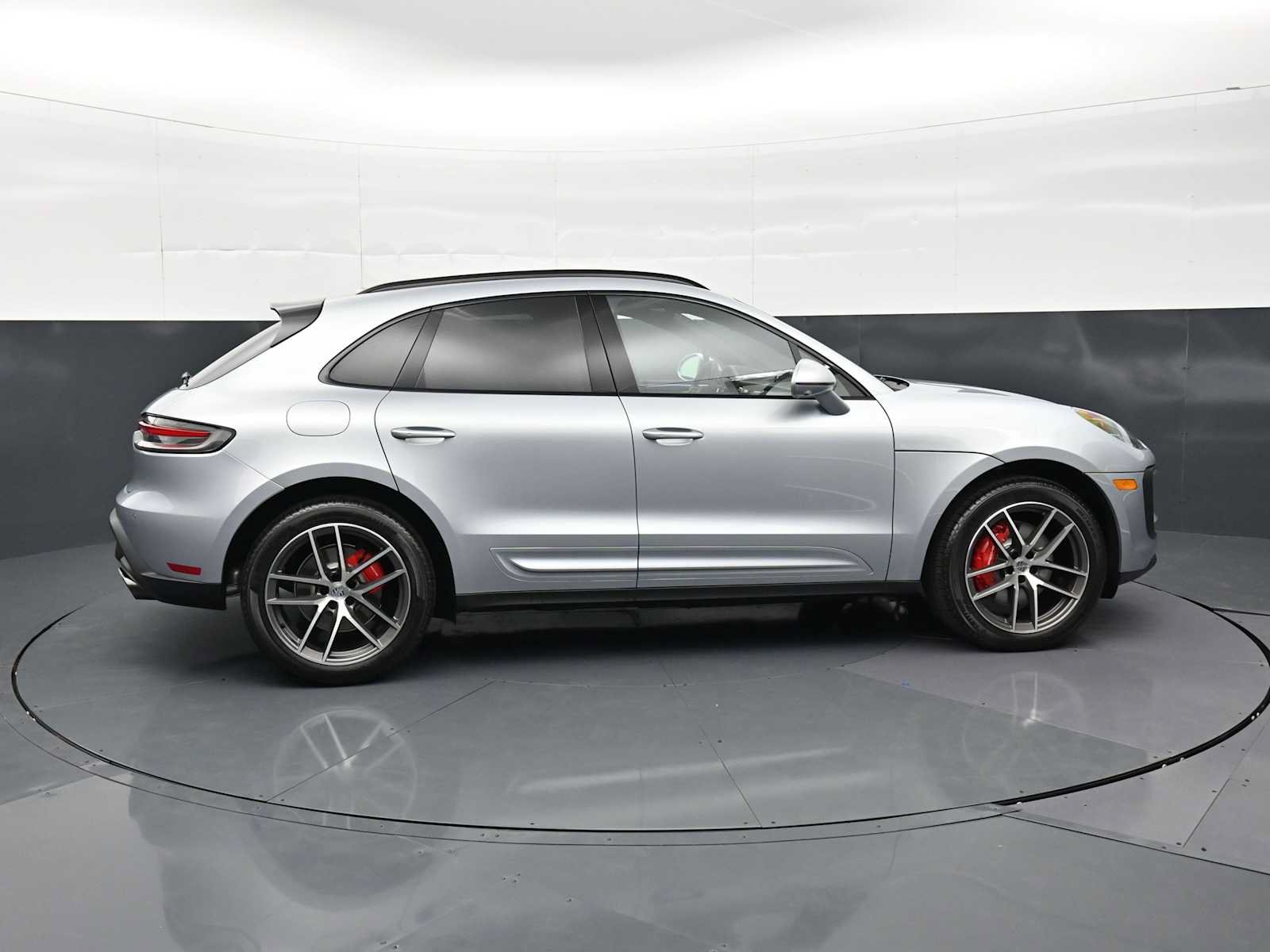 New 2026 Porsche Macan S AWD/4WD image 28