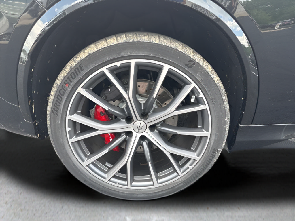 New 2025 Maserati Grecale Modena AWD/4WD image 14