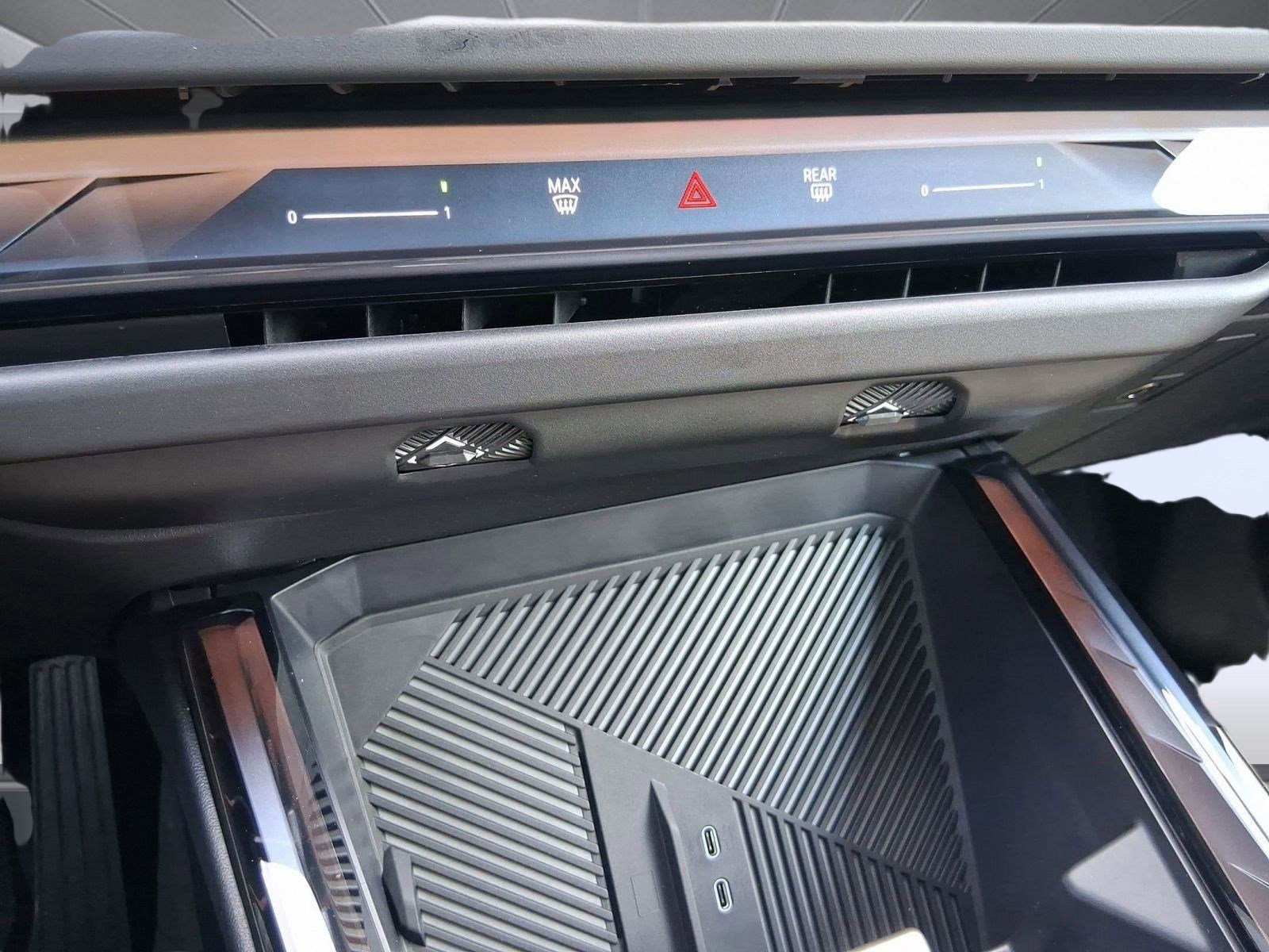 Used 2026 BMW X3 xDrive30 w/ Convenience Package image 18