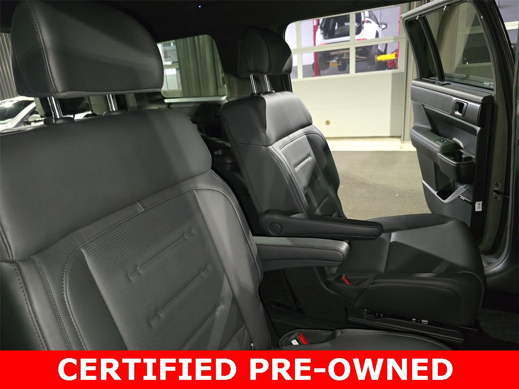 Certified 2025 Hyundai Santa Fe Calligraphy image 11