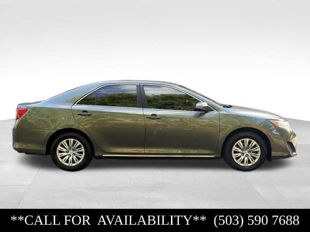 Used 2014 Toyota Camry LE FWD image 6