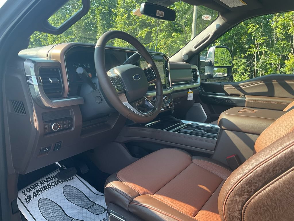 New 2026 Ford F350 King Ranch w/ Chrome Package AWD/4WD image 15