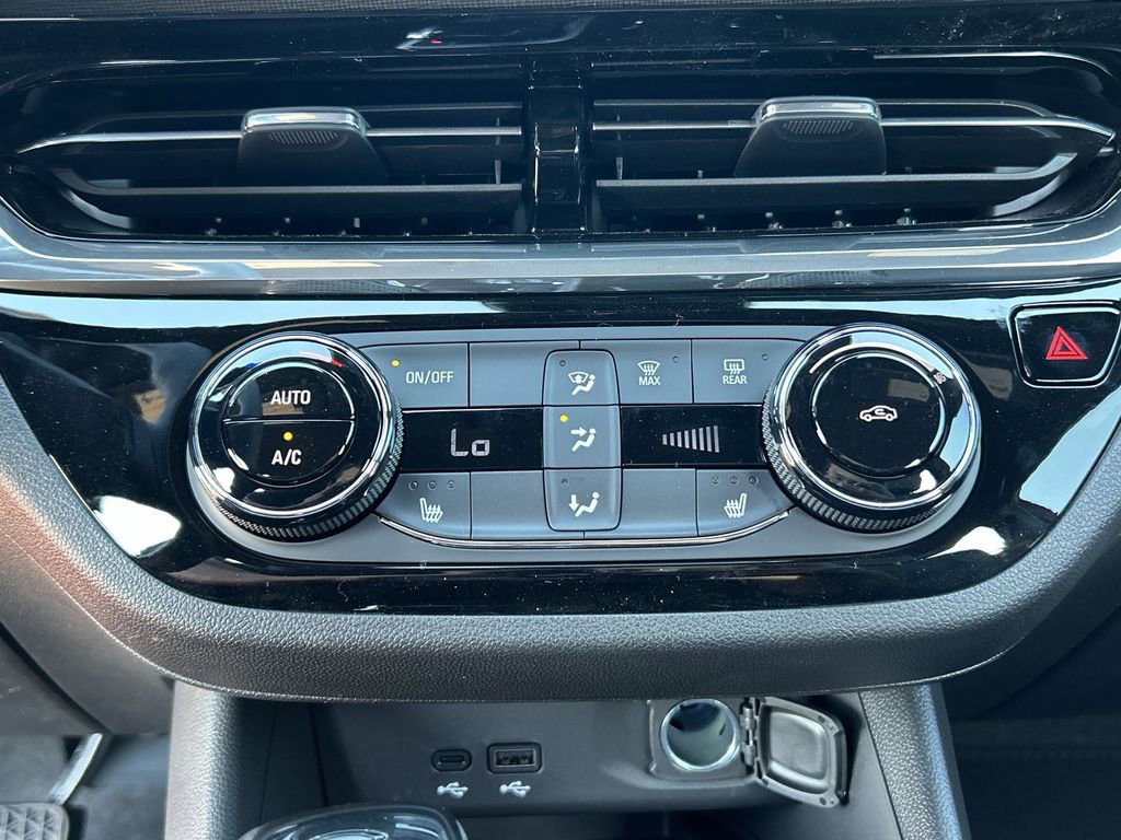 New 2026 Buick Envista Sport Touring w/ Convenience I Package image 21