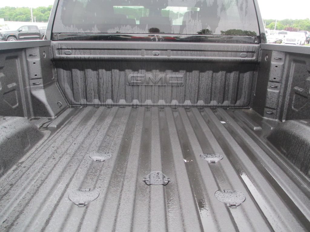 New 2026 GMC Sierra 2500 SLT w/ SLT Convenience Package AWD/4WD image 7