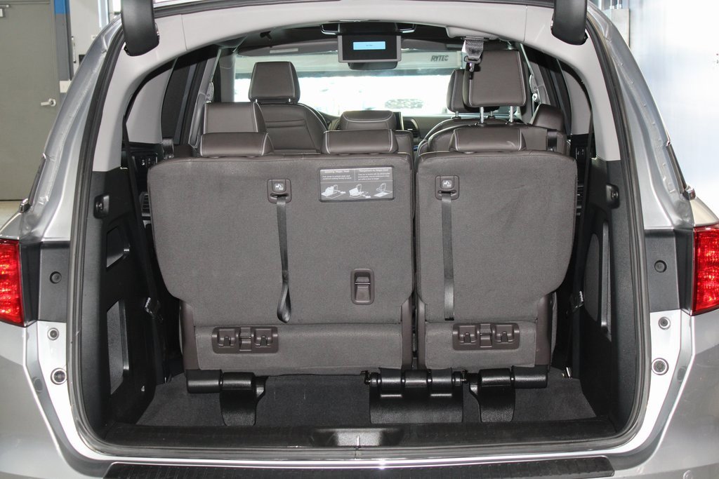 Used 2023 Honda Odyssey Elite image 57