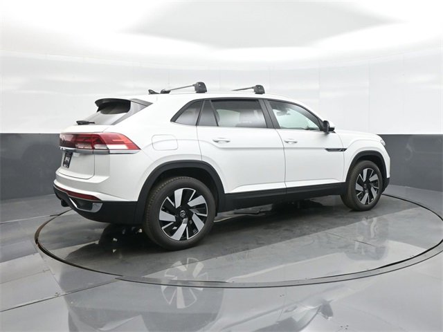 New 2026 Volkswagen Atlas Cross Sport SE image 7