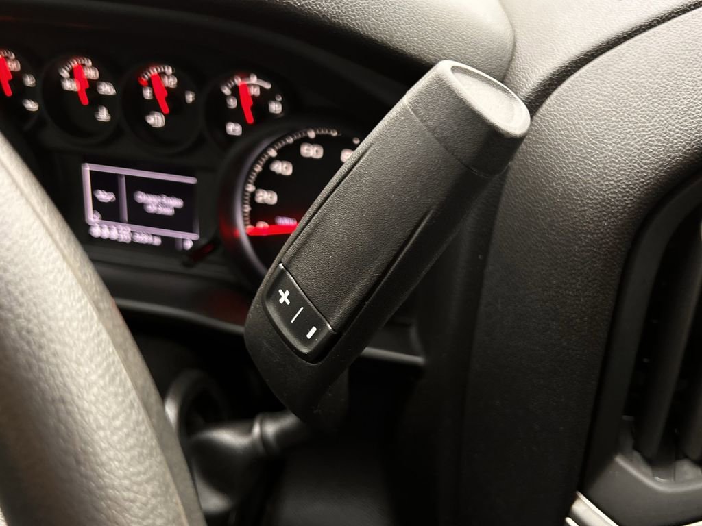 Used 2025 Chevrolet Silverado 2500 Custom w/ Custom Value Package image 22