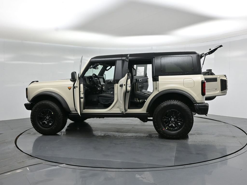 New 2026 Ford Bronco Badlands AWD/4WD image 35