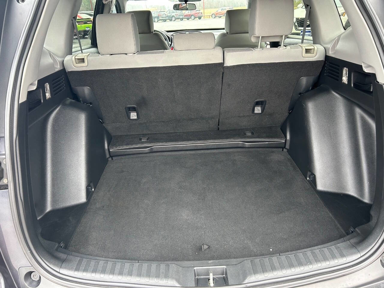 Used 2017 Honda CR-V EX image 10