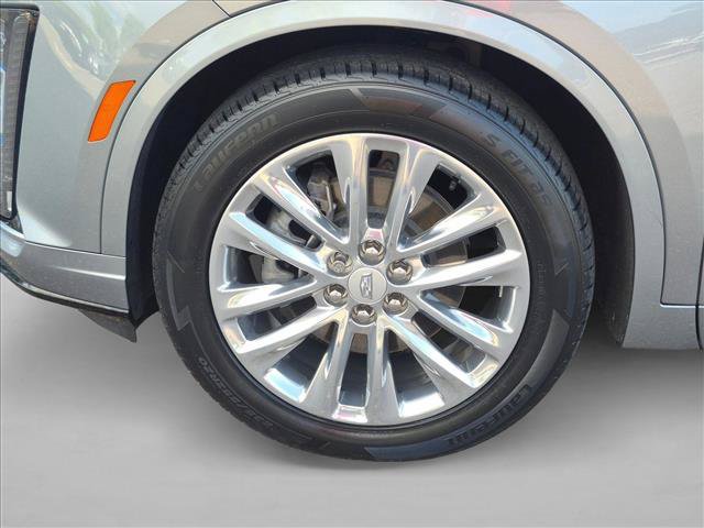 Used 2023 Cadillac XT6 Premium Luxury FWD image 22