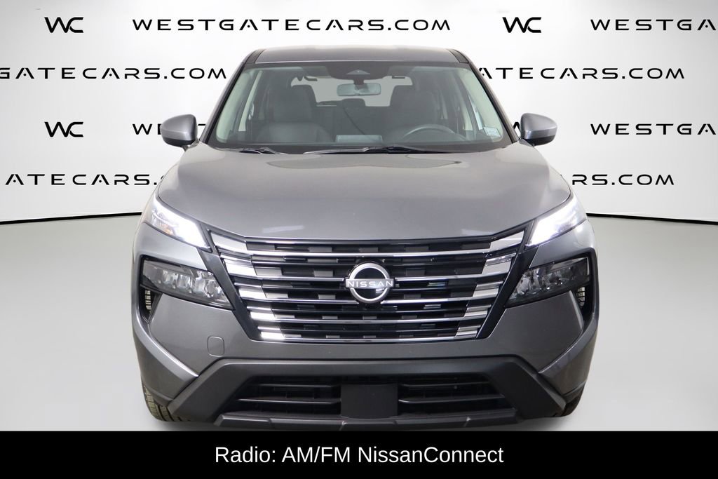 Used 2024 Nissan Rogue SV video 2