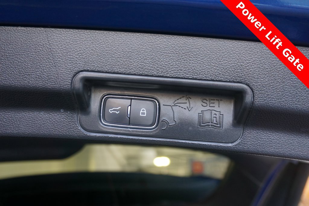 Used 2020 Ford Explorer ST w/ Premium Technology Package image 19