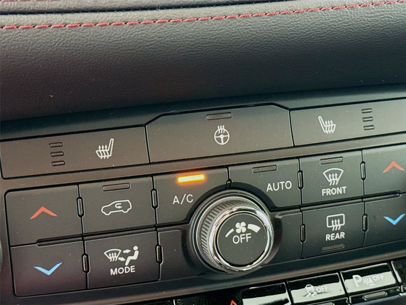 New 2026 Dodge Durango GT w/ Blacktop Package AWD/4WD image 16