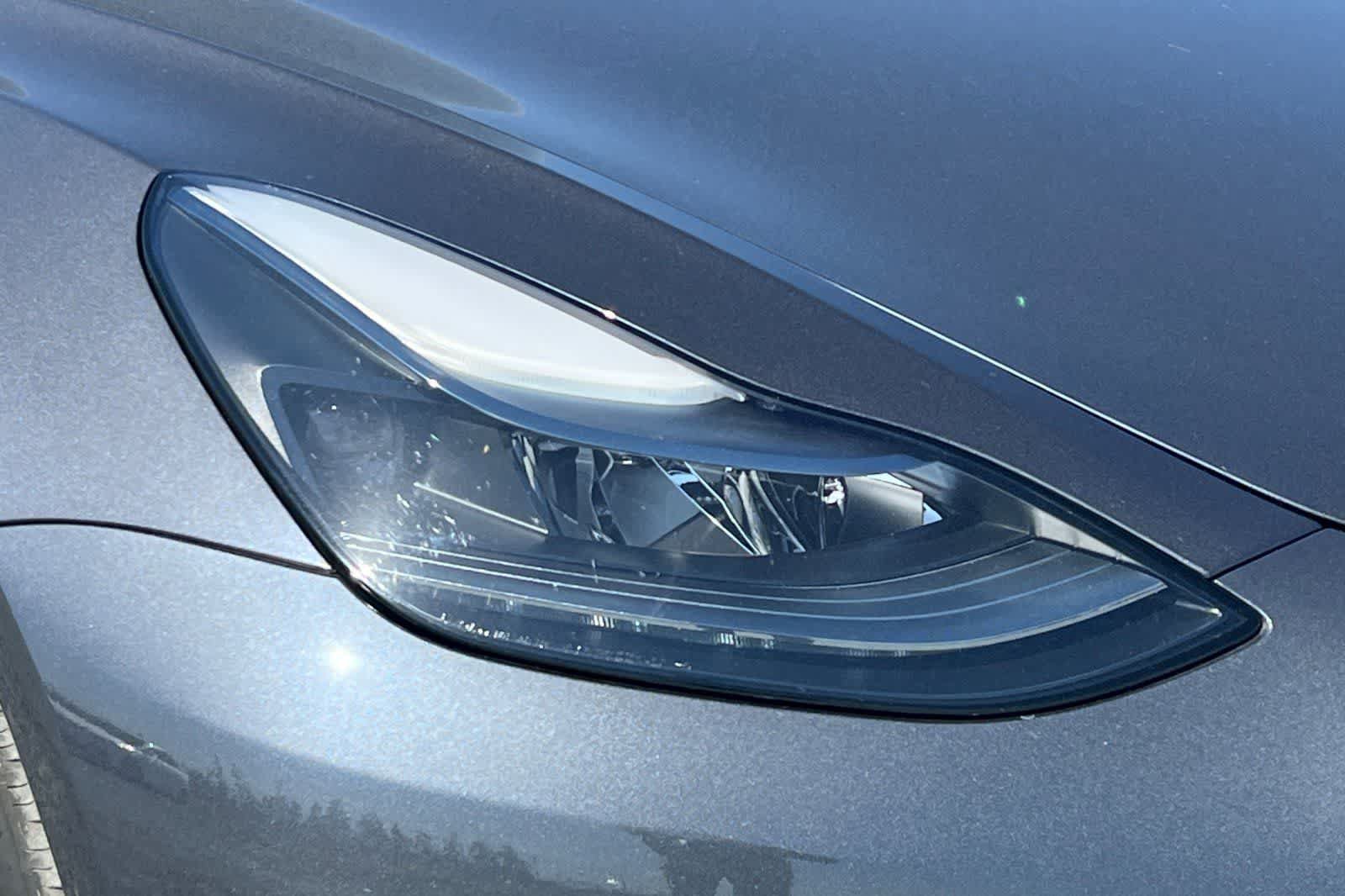 Used 2023 Tesla Model 3 Standard Range RWD image 31