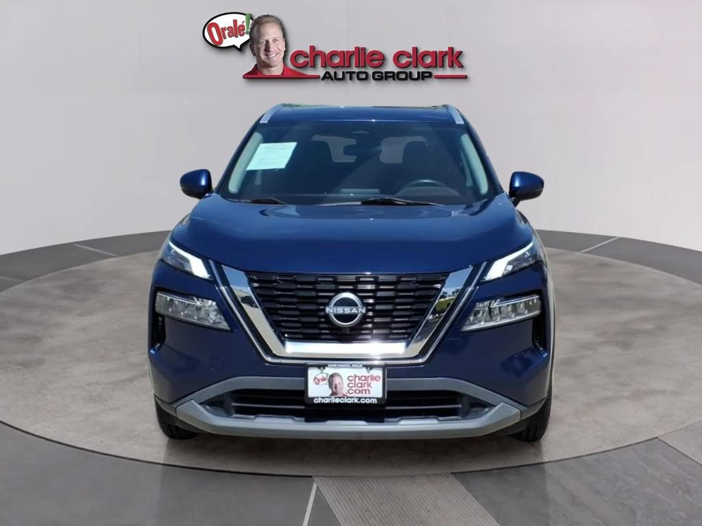 Used 2022 Nissan Rogue SV w/ SV Premium Package FWD image 8