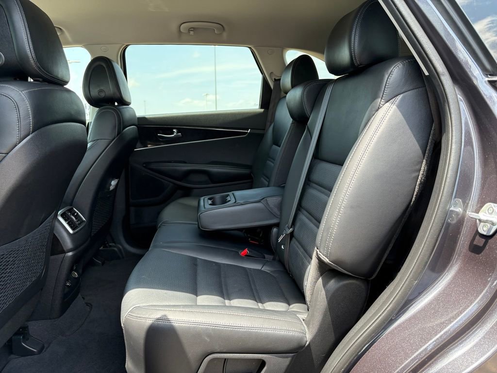 Used 2016 Kia Sorento EX AWD/4WD image 14