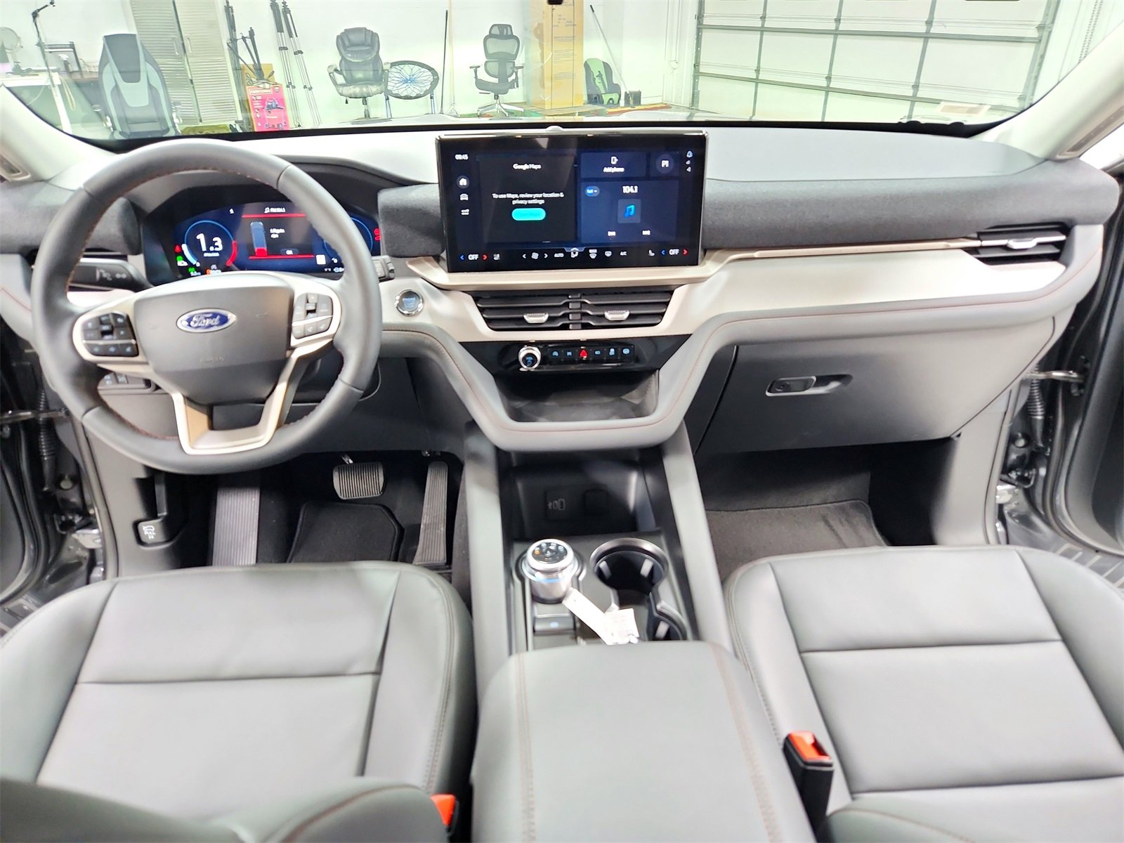 New 2026 Ford Explorer Active image 25