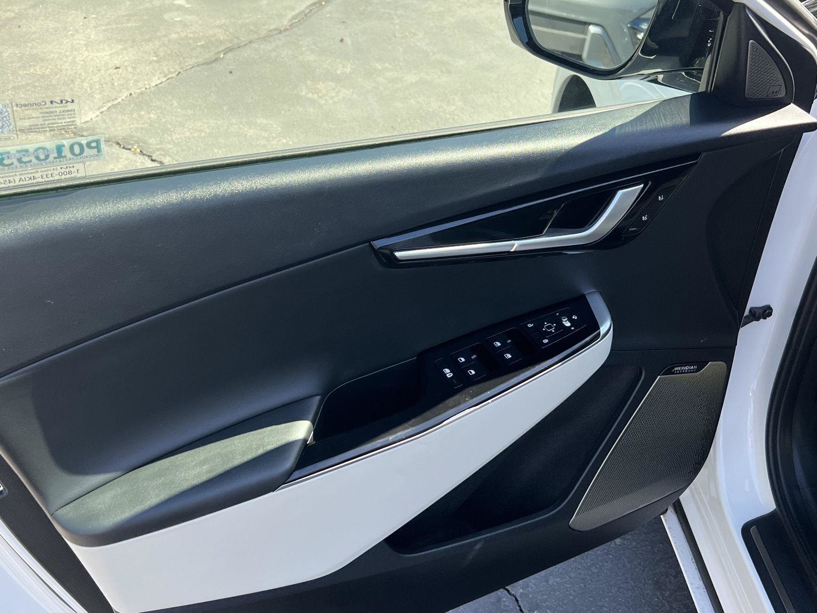 Used 2024 Kia EV6 GT-Line AWD/4WD image 30