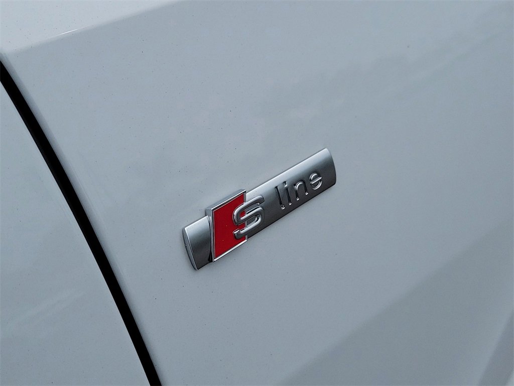 Used 2021 Audi Q8 Premium Plus w/ Premium Plus Package image 7