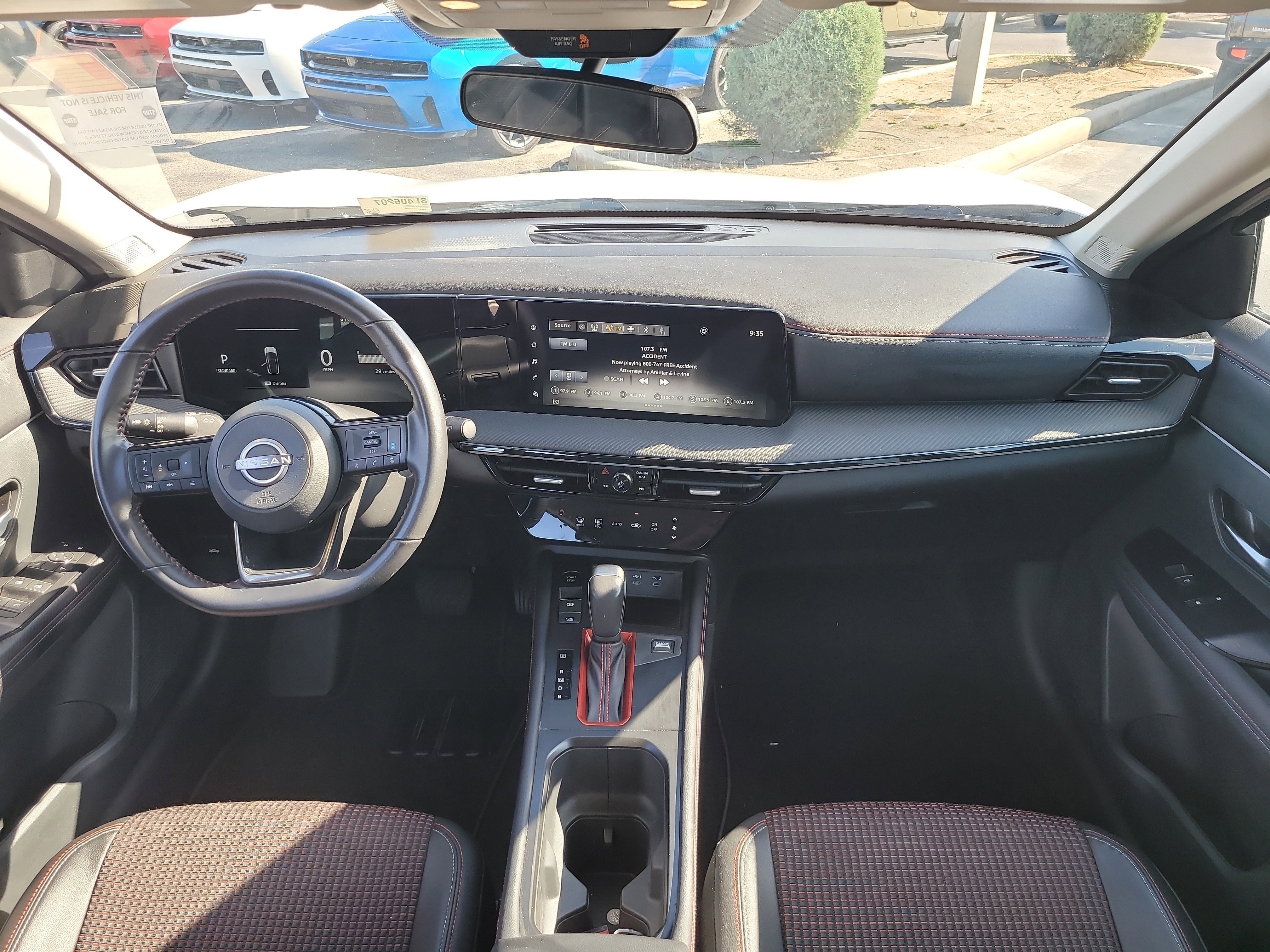 Used 2025 Nissan Kicks SR FWD image 12