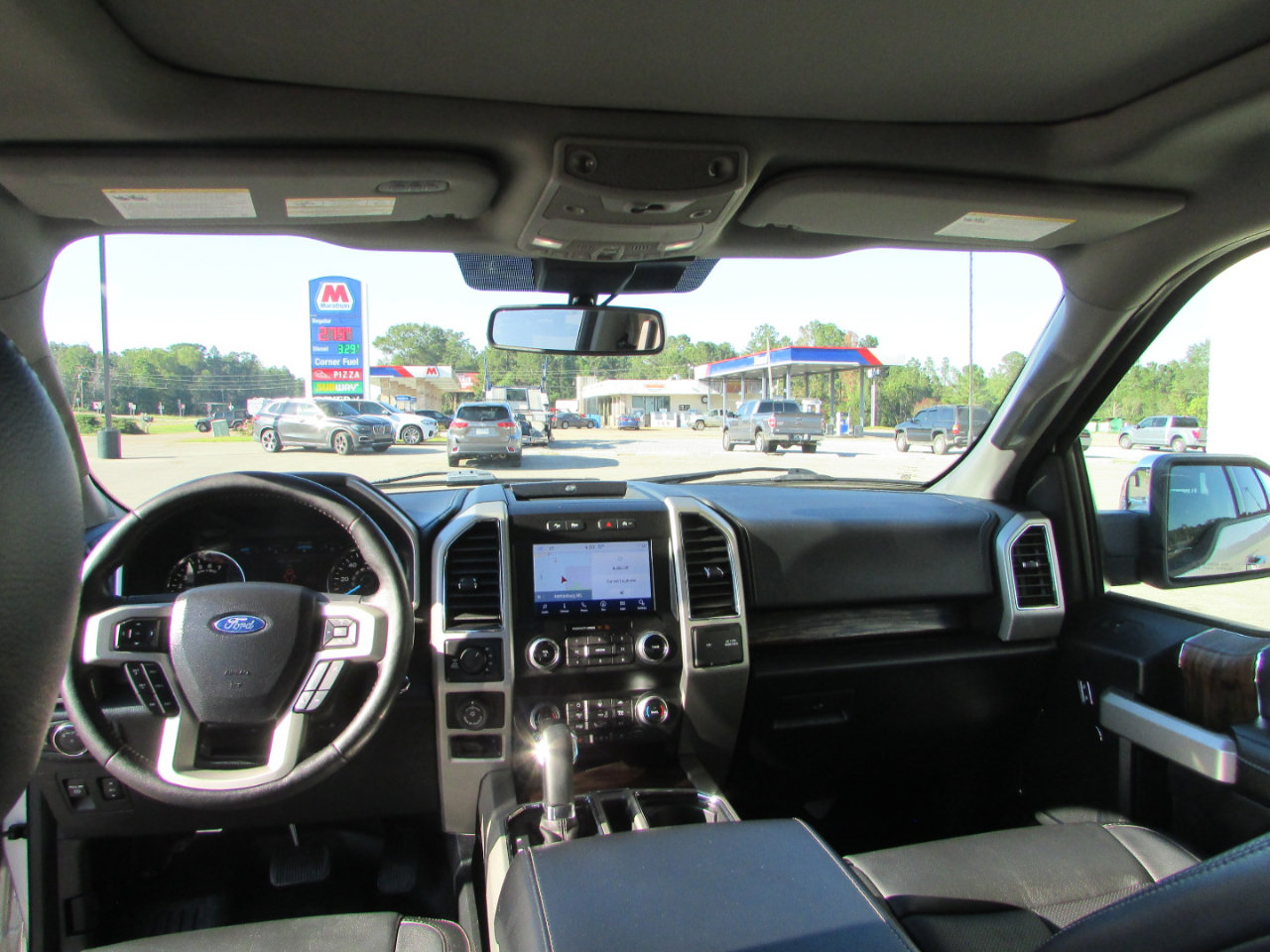 Used 2019 Ford F150 Lariat w/ Equipment Group 502A Luxury image 11