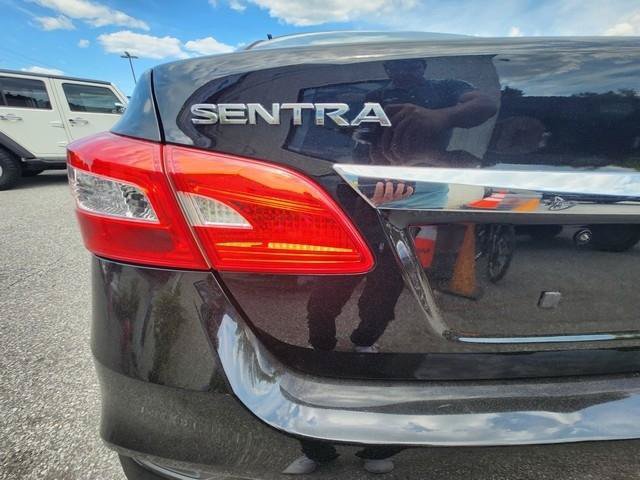 Used 2016 Nissan Sentra S FWD image 19