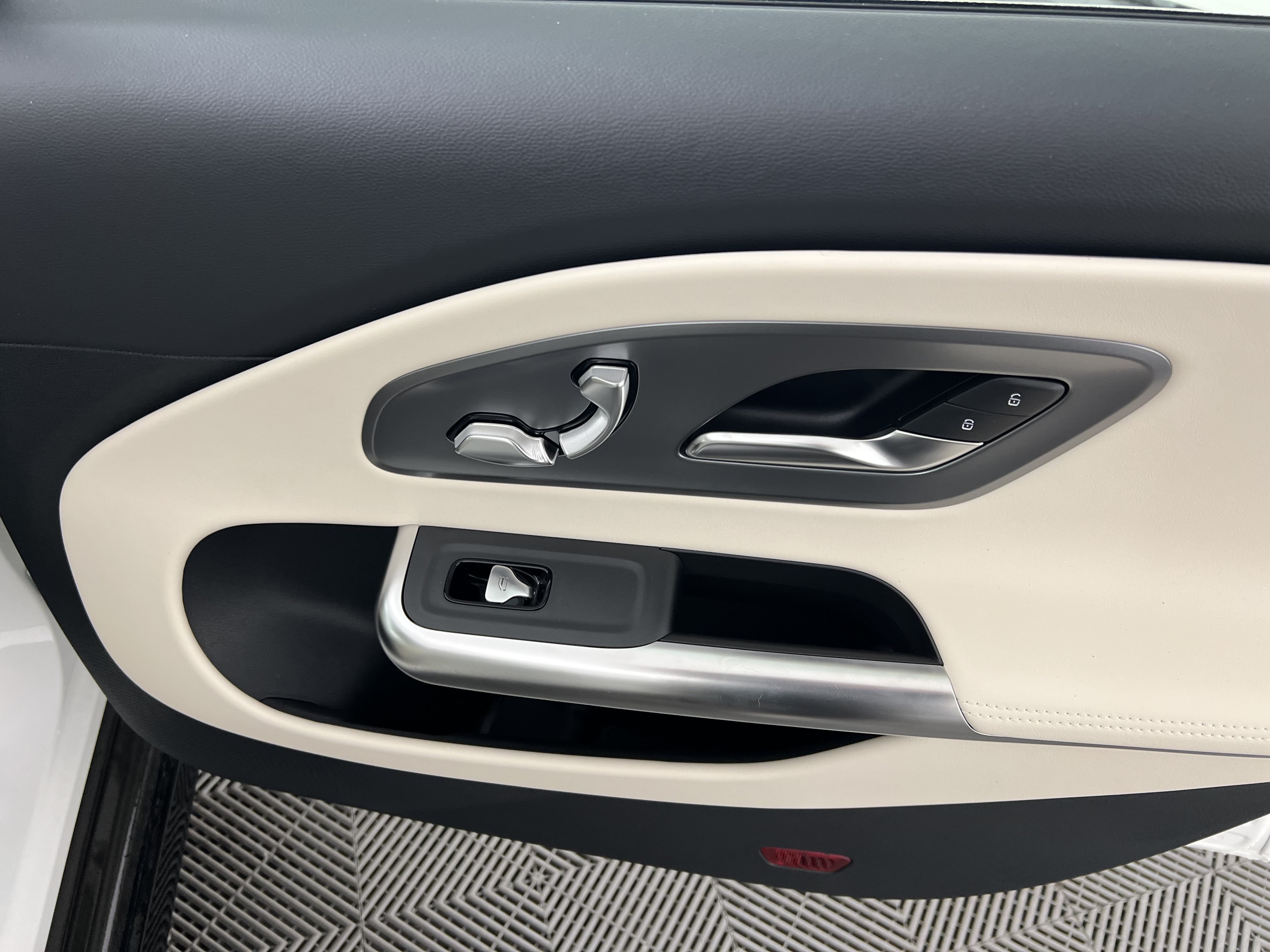 New 2027 Mercedes-Benz CLA 220 image 26