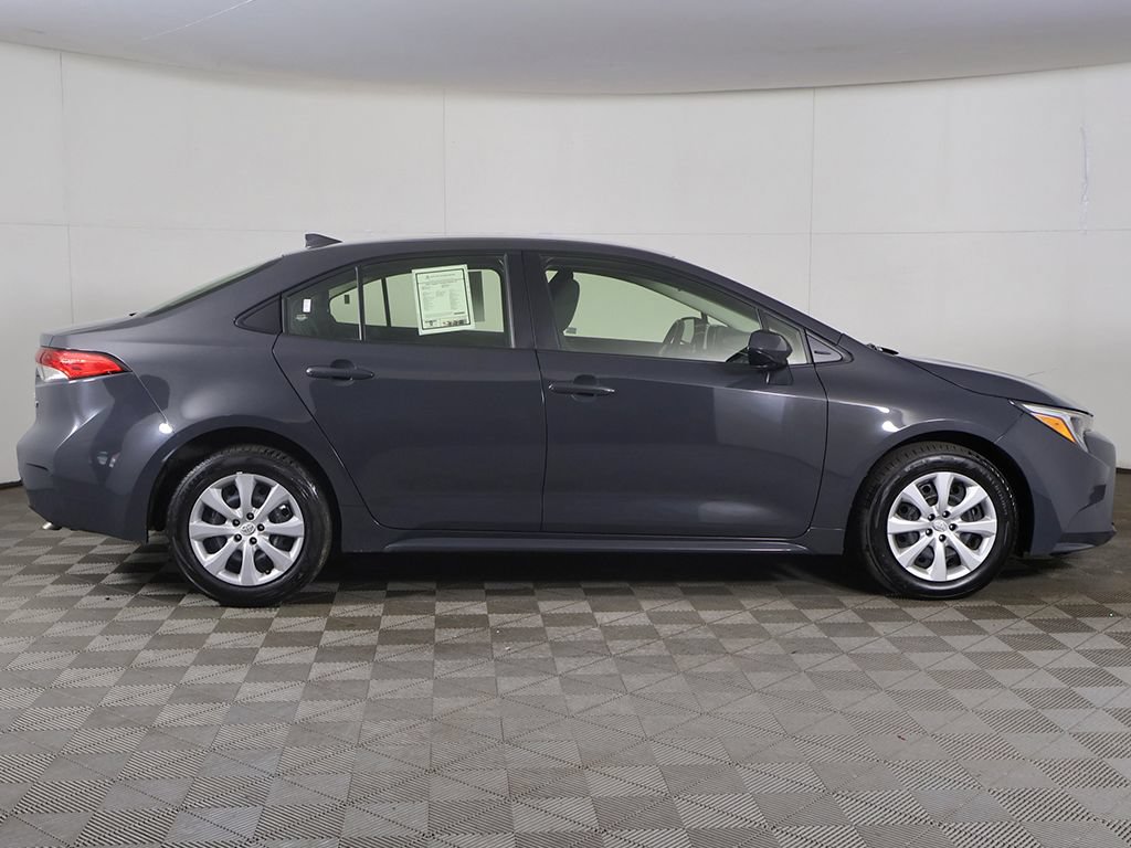 Used 2024 Toyota Corolla LE FWD image 15