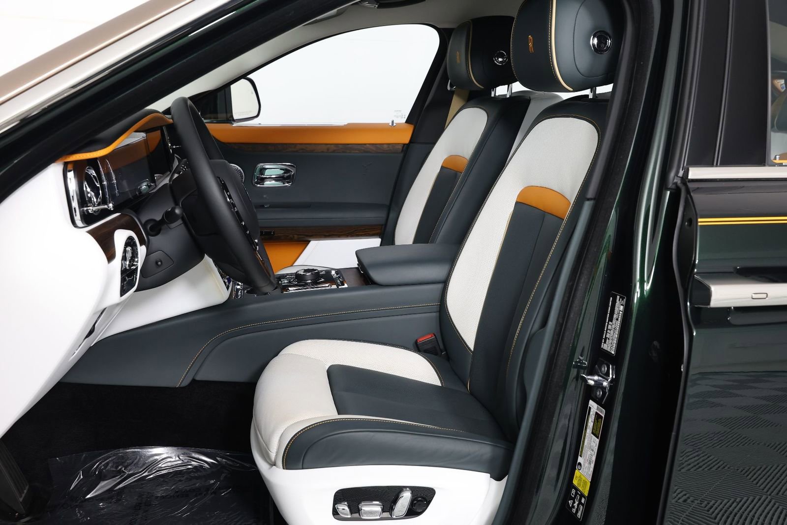 Certified 2022 Rolls-Royce Ghost AWD/4WD image 5