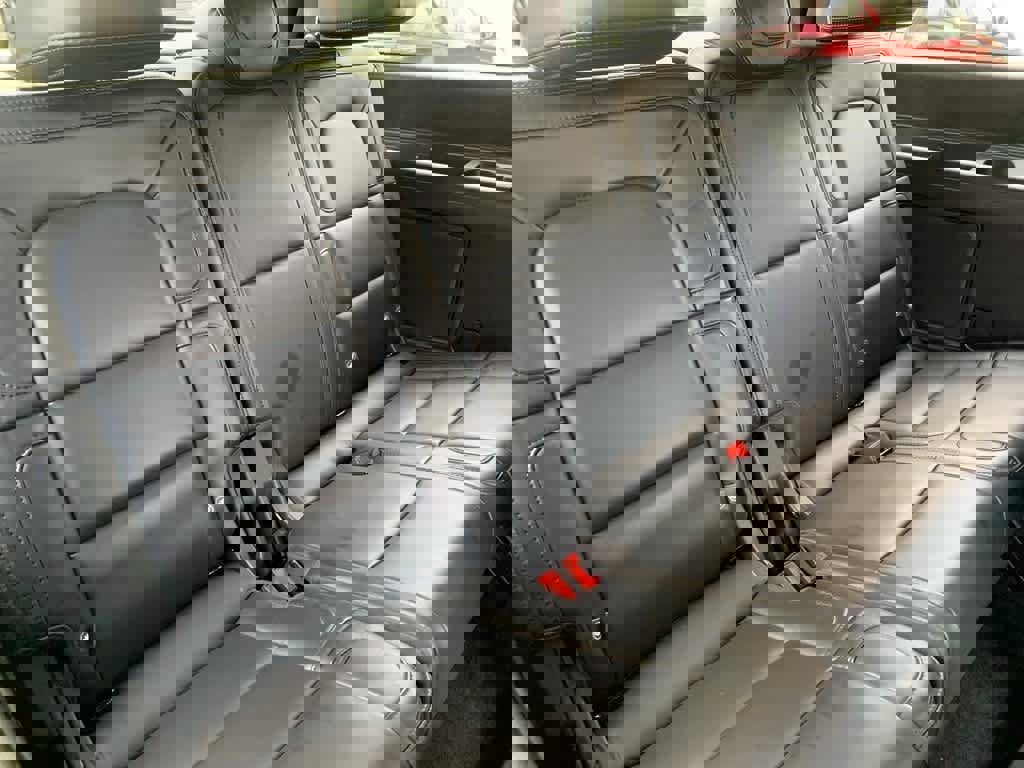 Used 2024 Lincoln Navigator Reserve image 17