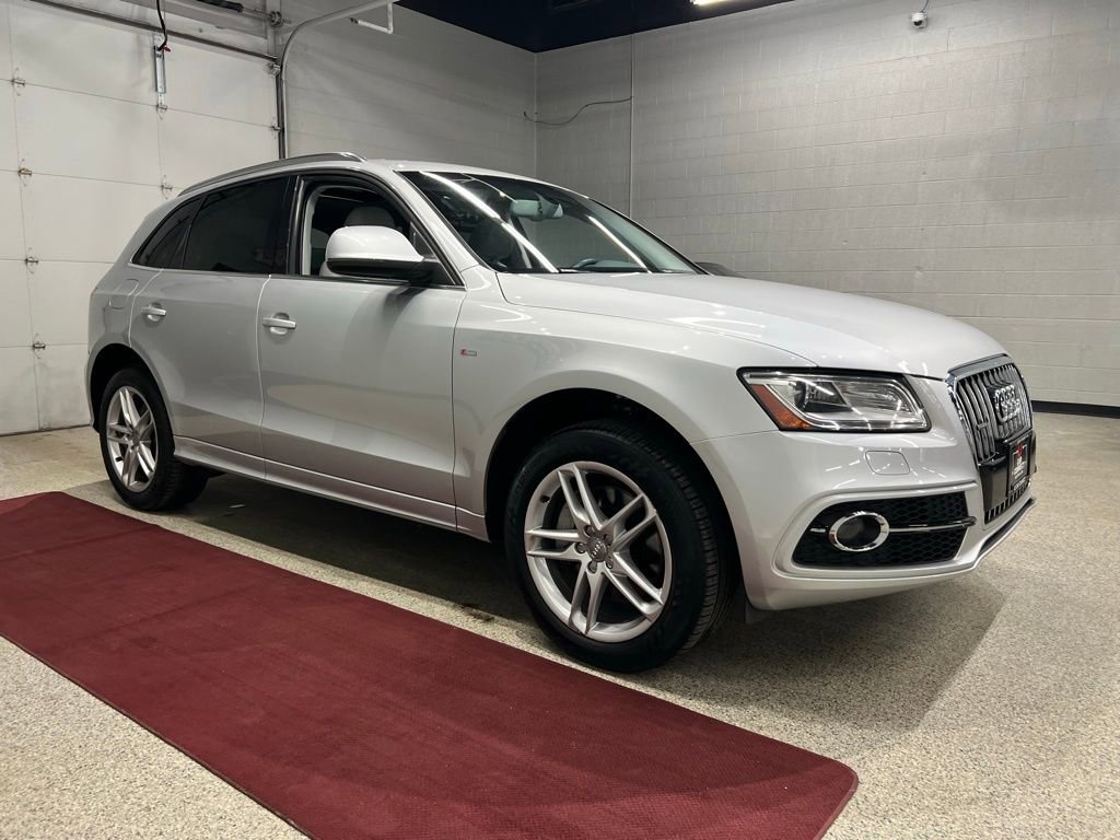 Used 2013 Audi Q5 3.0T Prestige image 10