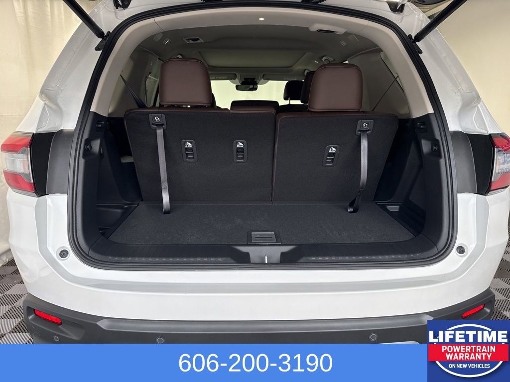 New 2026 Honda Pilot Touring image 8