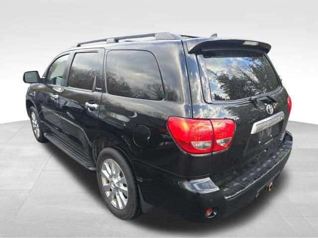 Used 2016 Toyota Sequoia Platinum image 3