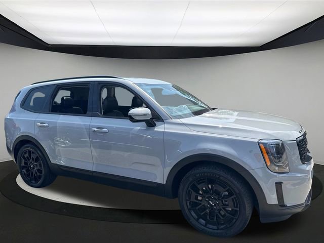 Used 2022 Kia Telluride SX w/ SX Prestige Package image 5