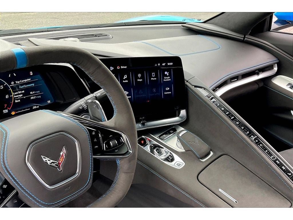 Used 2025 Chevrolet Corvette Stingray Premium Cpe w/ Z51 Performance Package RWD image 6