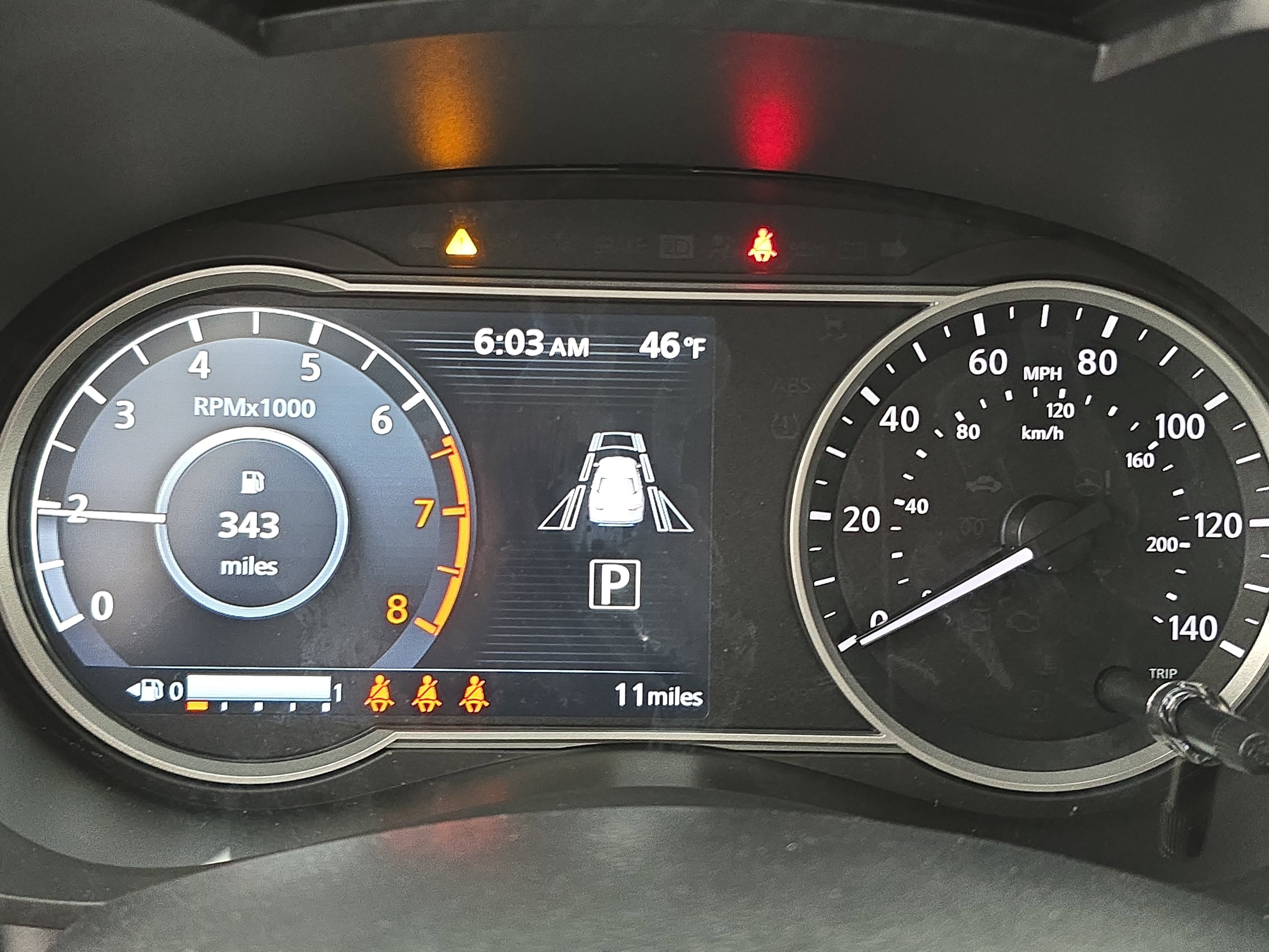 New 2025 Nissan Versa SR w/ Trunk Package FWD image 18