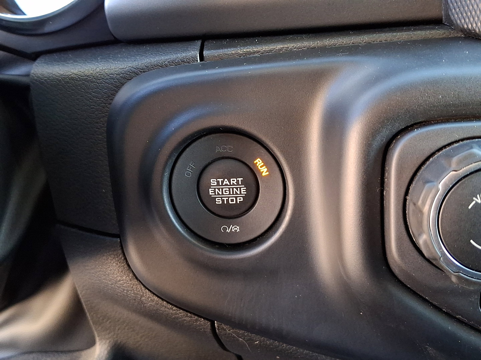 Certified 2022 Jeep Wrangler Unlimited Sport image 24