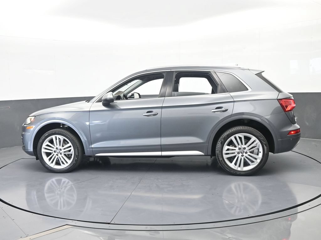 Used 2018 Audi Q5 2.0T Premium Plus w/ Premium Plus Package AWD/4WD image 3