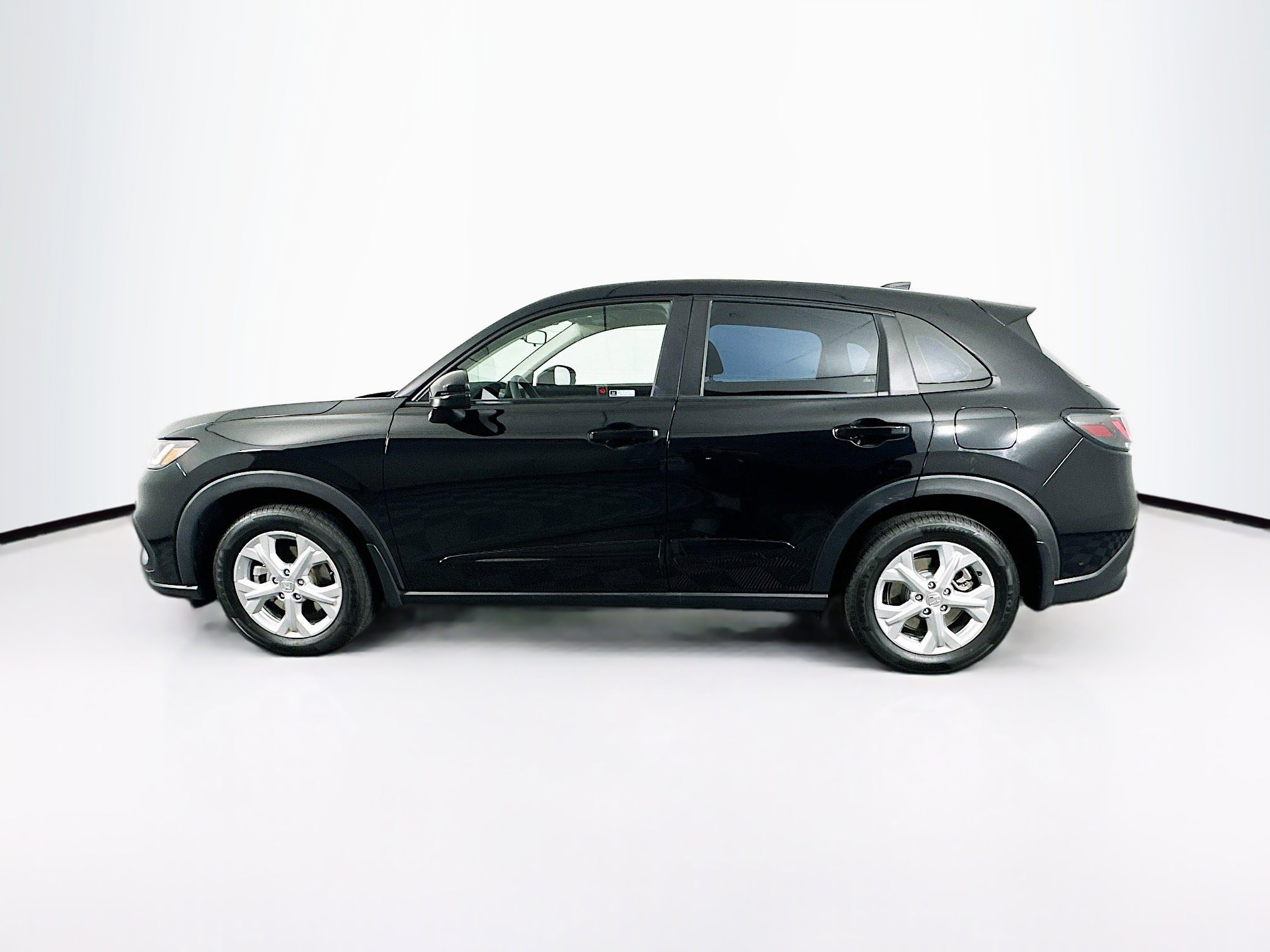 Used 2024 Honda HR-V LX image 4