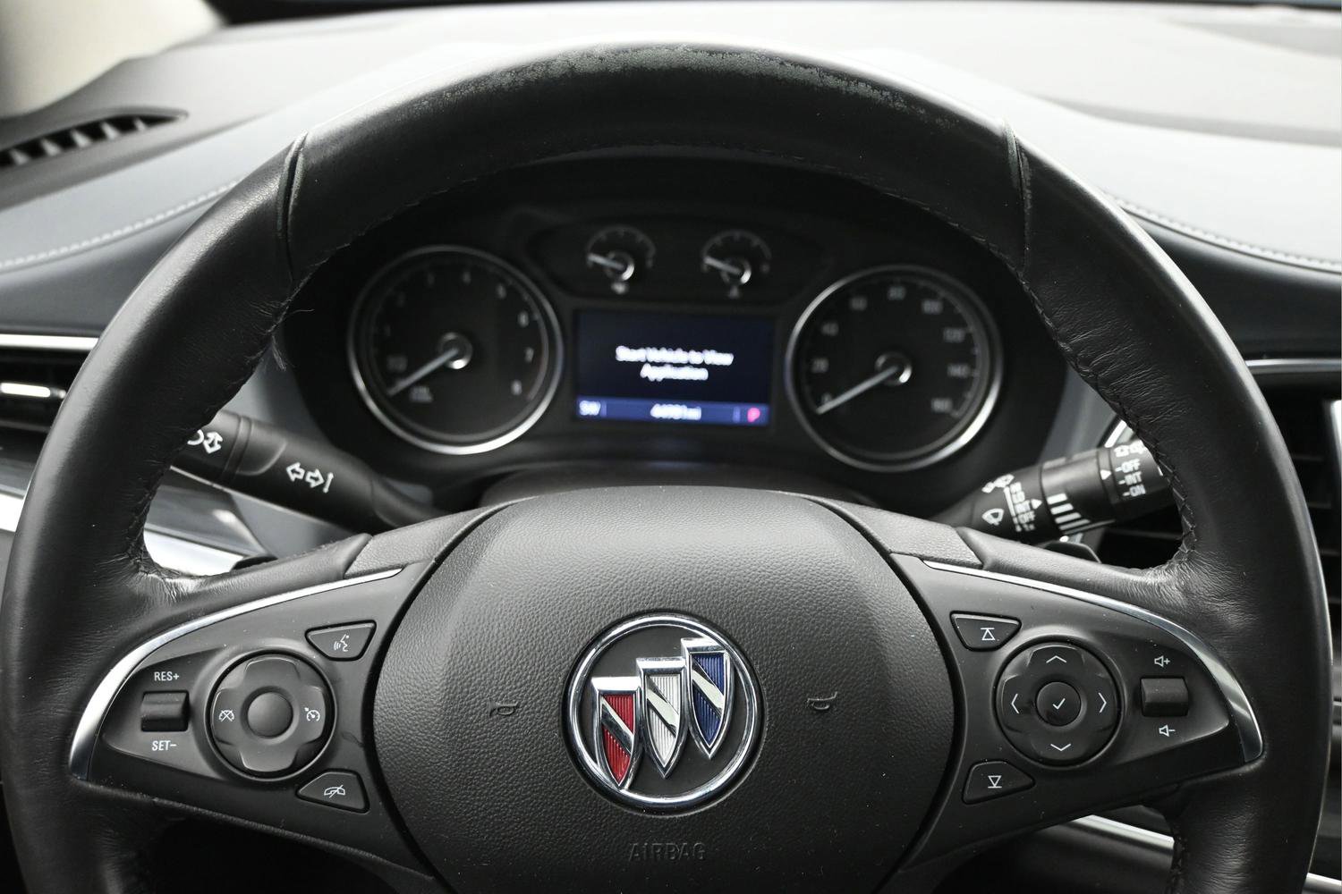 Used 2021 Buick Enclave Essence w/ Sun And Navigation Package image 17