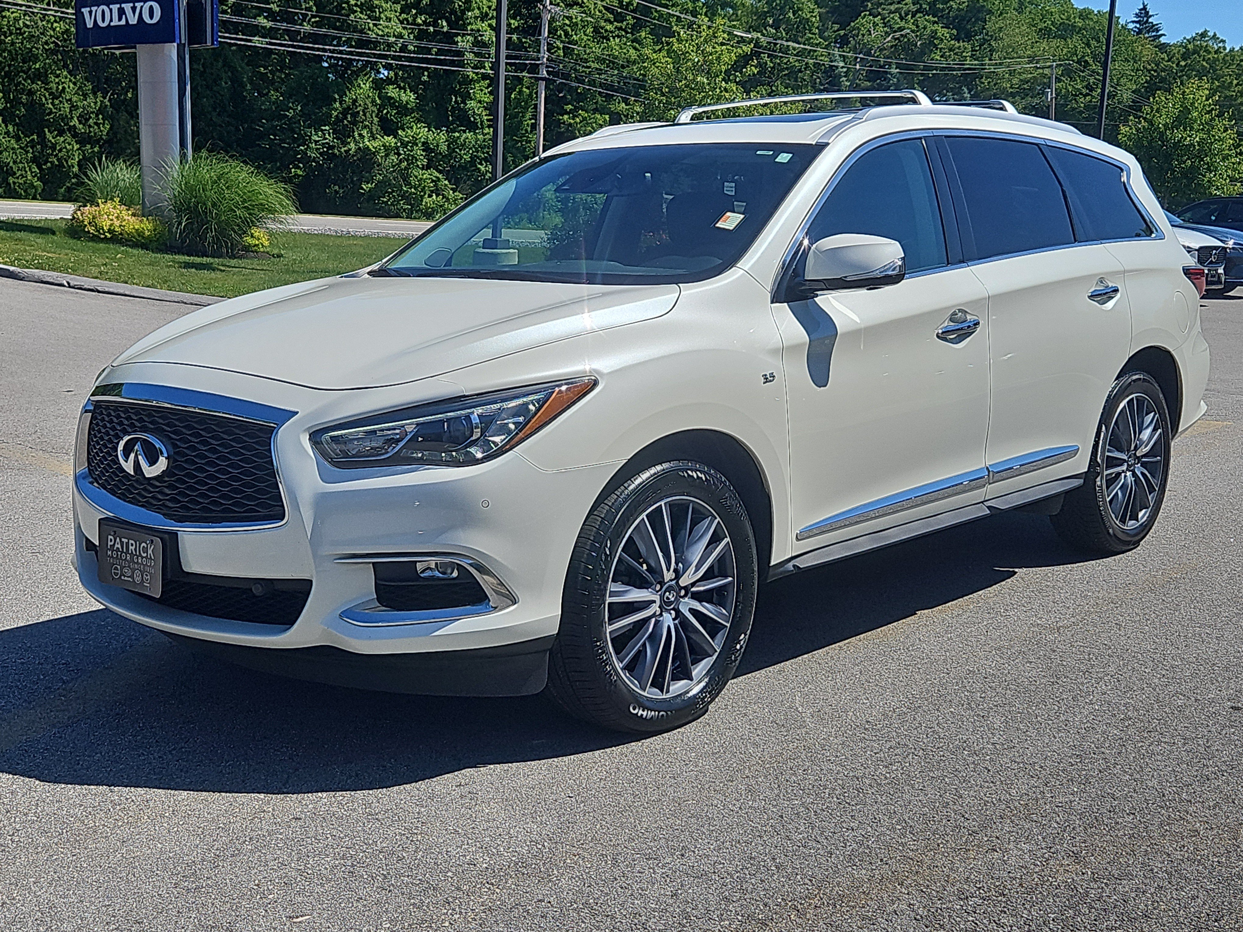 Used 2019 INFINITI QX60 Luxe w/ Sensory Package AWD/4WD image 27