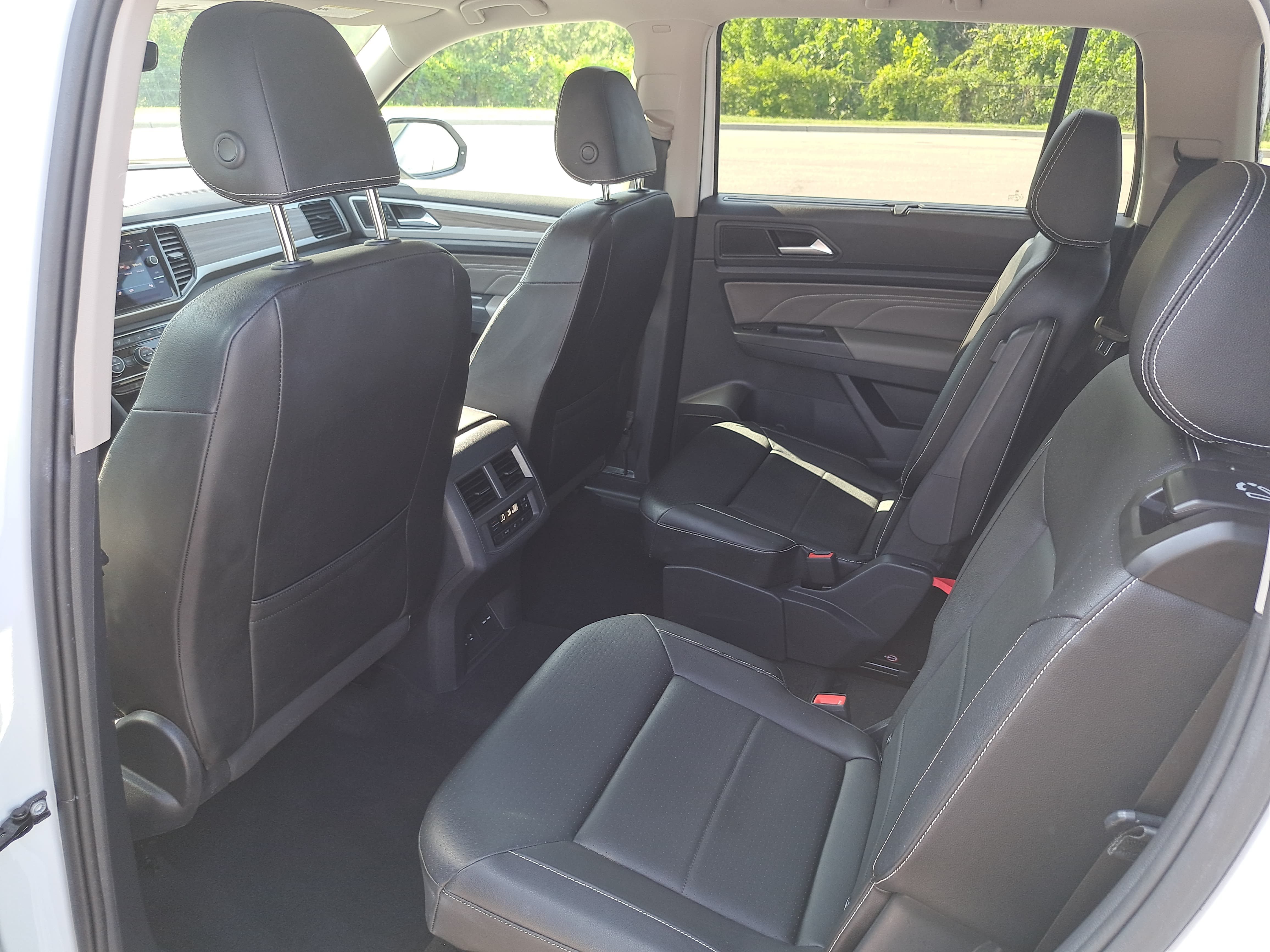 Used 2023 Volkswagen Atlas SEL AWD/4WD image 15