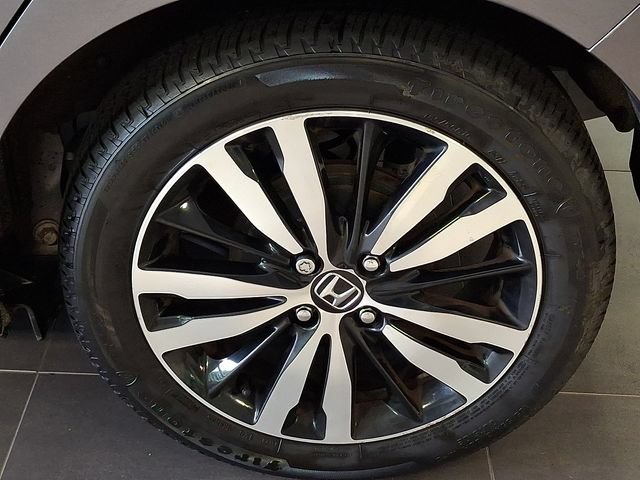 Used 2018 Honda Fit EX image 11