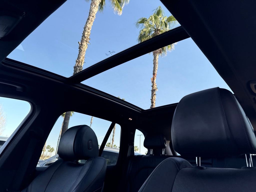 Used 2019 BMW X5 xDrive40i w/ Convenience Package image 2