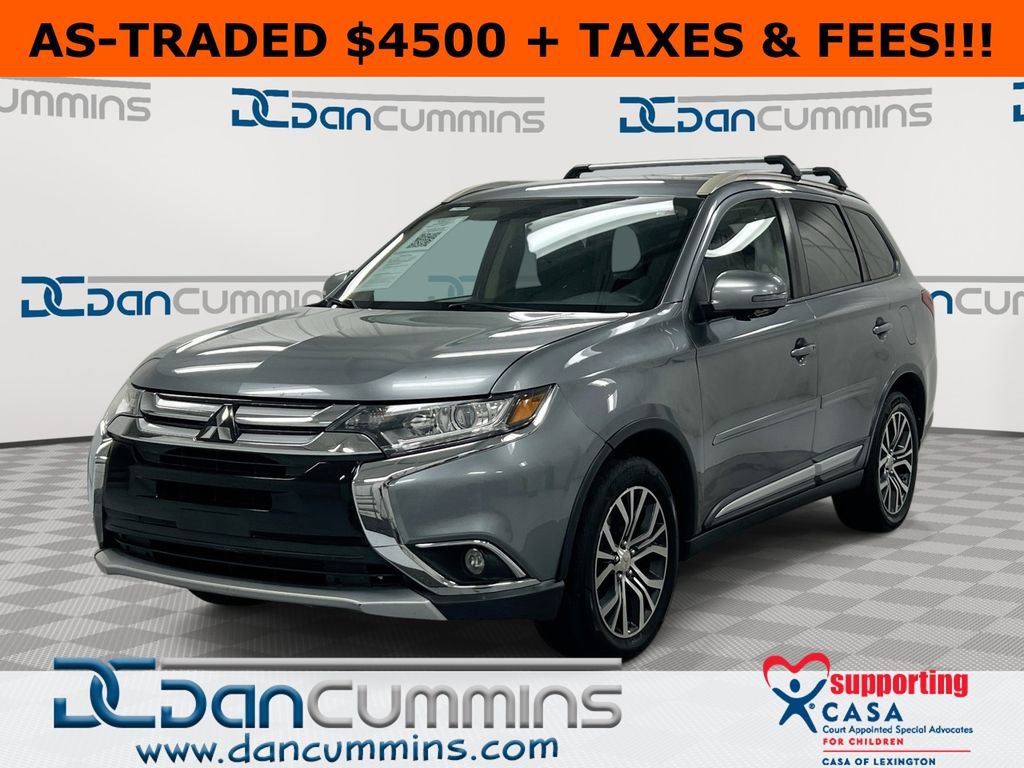 Used 2016 Mitsubishi Outlander SE image 1