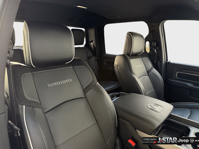 New 2026 RAM 3500 Laramie AWD/4WD image 14